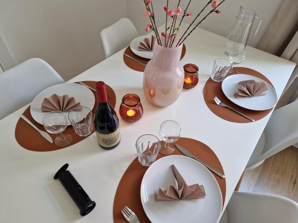Gemuetliche Familienwohnung In Der Naehe Des Nordparks Und Des Norparkcenters! Bielefeld Luaran gambar