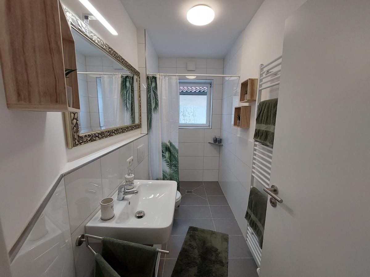Gemuetliche Familienwohnung In Der Naehe Des Nordparks Und Des Norparkcenters! Bielefeld Luaran gambar