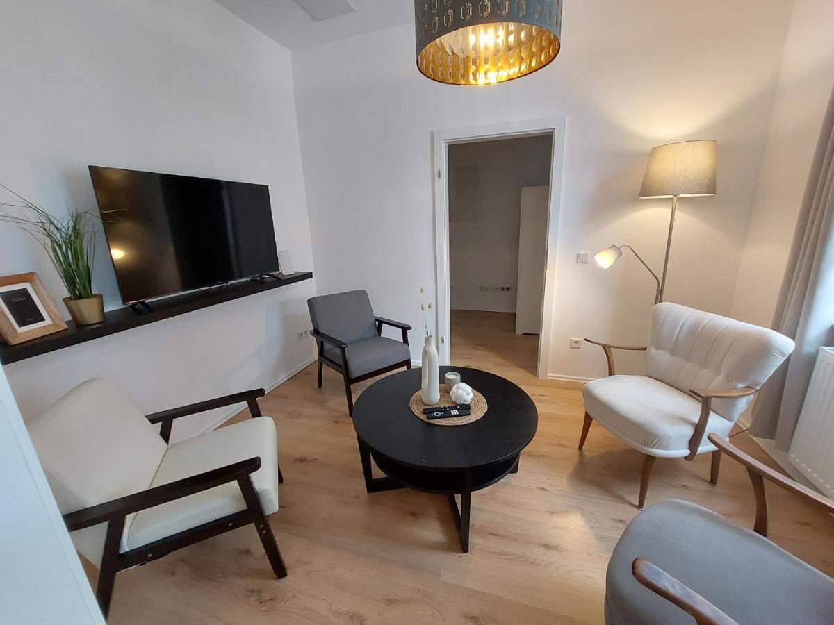 Gemuetliche Familienwohnung In Der Naehe Des Nordparks Und Des Norparkcenters! Bielefeld Luaran gambar