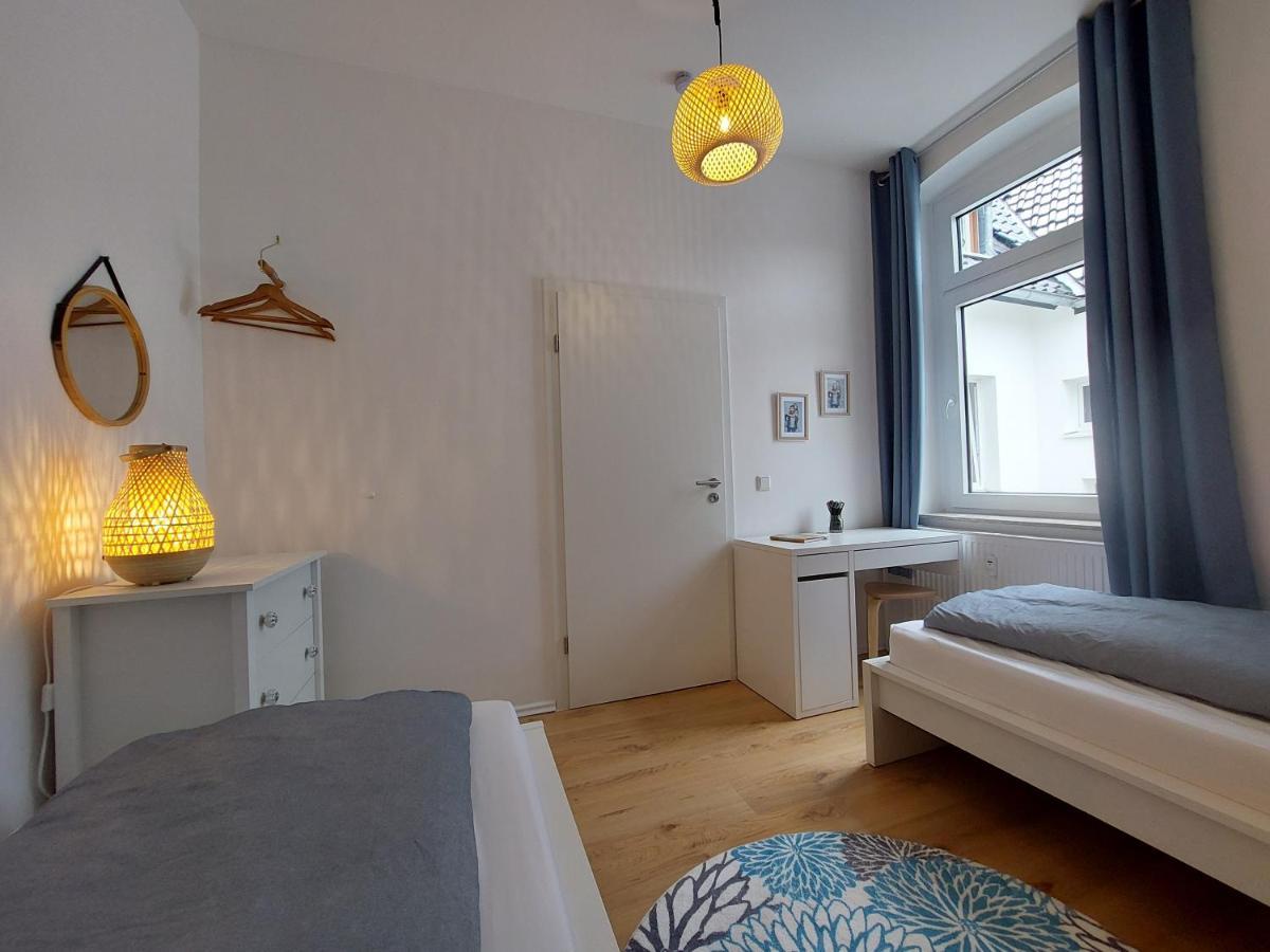 Gemuetliche Familienwohnung In Der Naehe Des Nordparks Und Des Norparkcenters! Bielefeld Luaran gambar